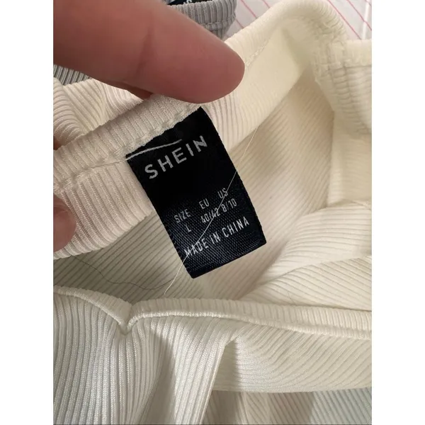 SHEIN Cream White Ribbed Scoop Neck Cropped Tank Top Womens Size Large L Basic C - Image 6