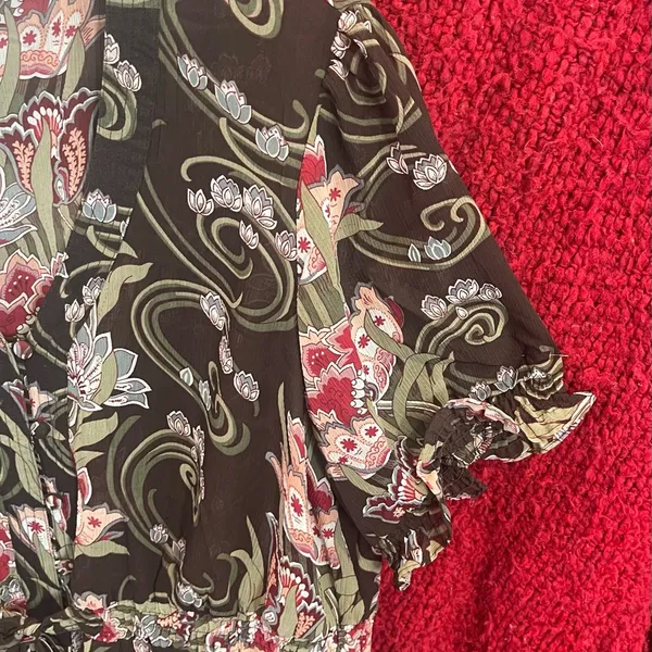 Cato Blouse for Women Floral print Size L - Image 5