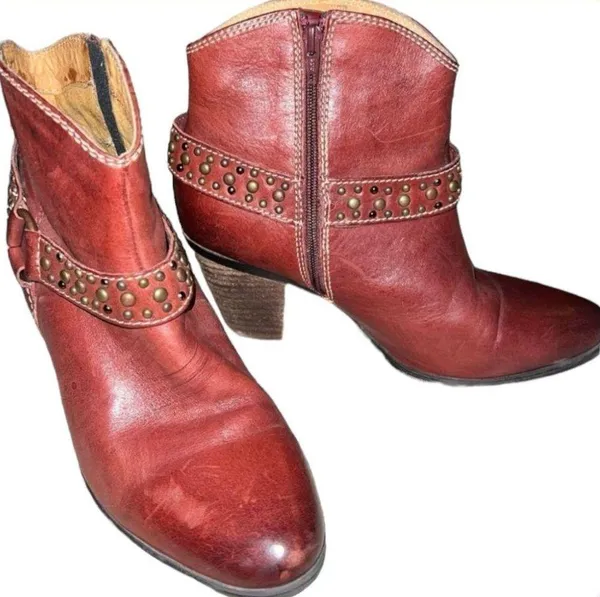 Soffe Cowgirl Boots - Image 2