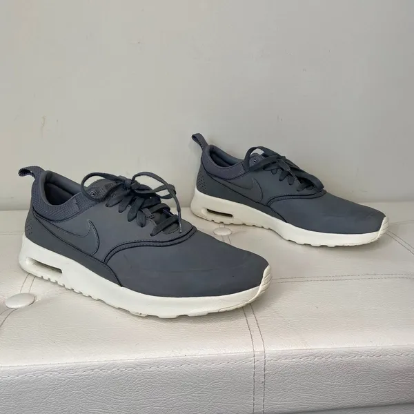 Nike Air Max Thea Grey 616723-008 Women’s Size 9.5 - Image 3
