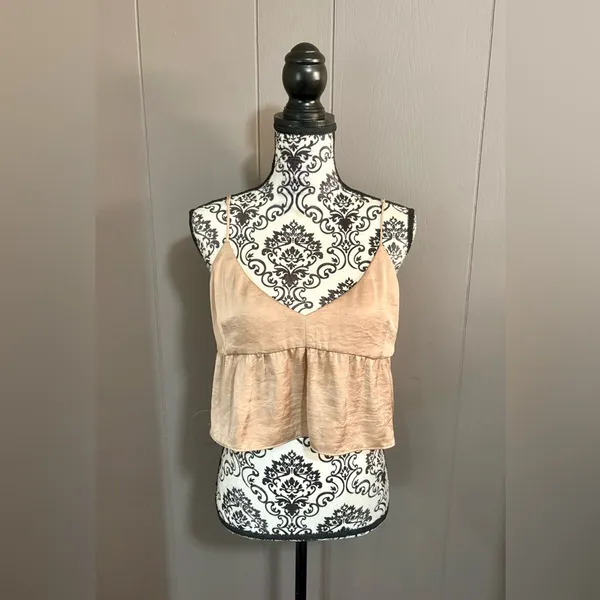 WILFRED Lover Satin Beige Camisole - Image 4