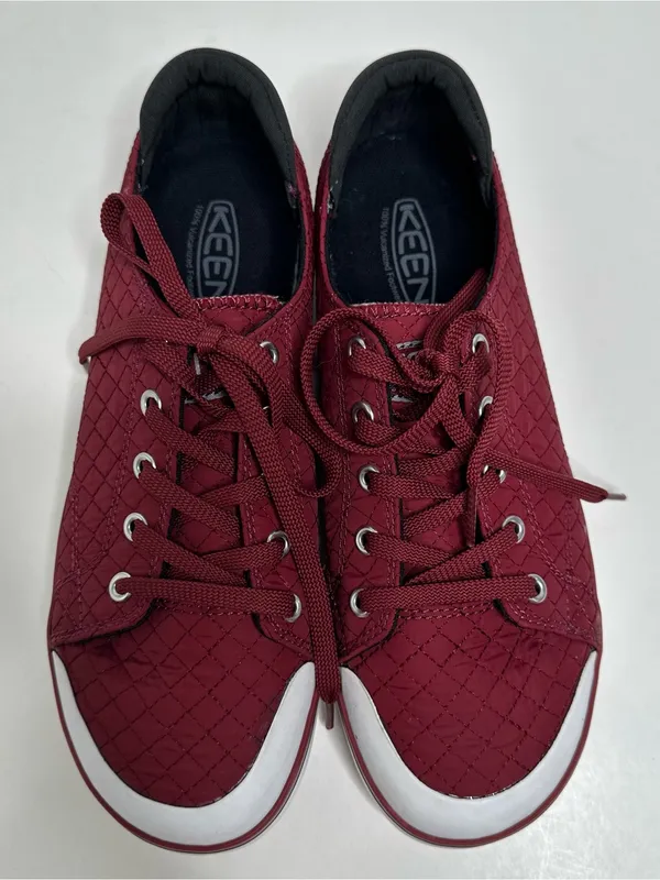 KEEN Elsa III Quilted Sneakers Merlot Star White Womens Size 8 - Image 5