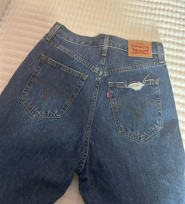 Levi’s High-Waisted Mom Jeans - Image 2