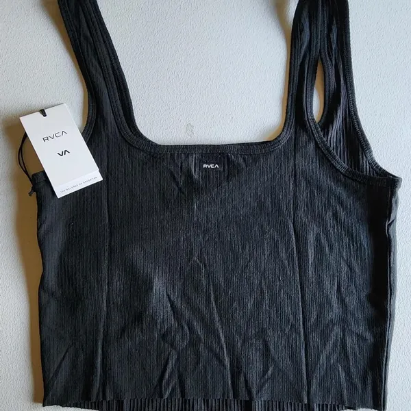 NWT RVCA Women's BLACK TANK TOP Large - Image 2