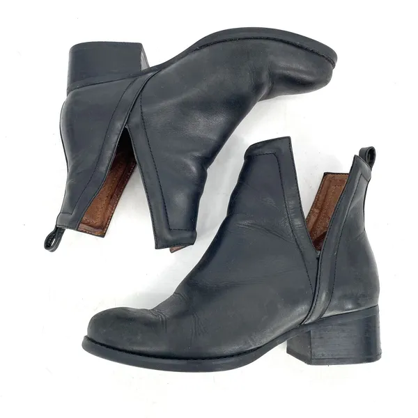 Jeffrey Campbell Oriley Booties Black Leather Pull On Ankle Boots Womens 6 - Image 8