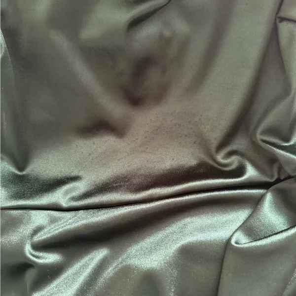 Elegant Green Satin Dress - Image 5
