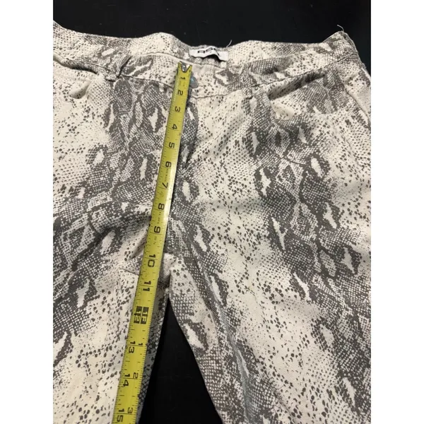 RSQ Womens Snakeskin Print Carpenter‎ Pants Grey White Wide Leg Size 31 - Image 4
