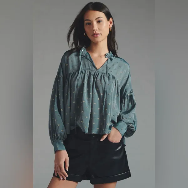 By Anthropologie Women’s Ruffled Peasant Blouse in Blue/Gold Metallic M - Image 2