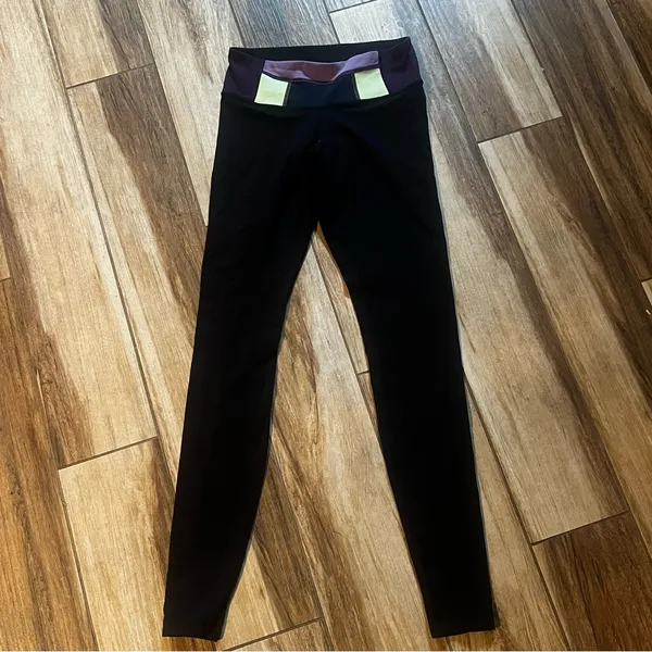 Lululemon black skinny leggings with purple - Image 2