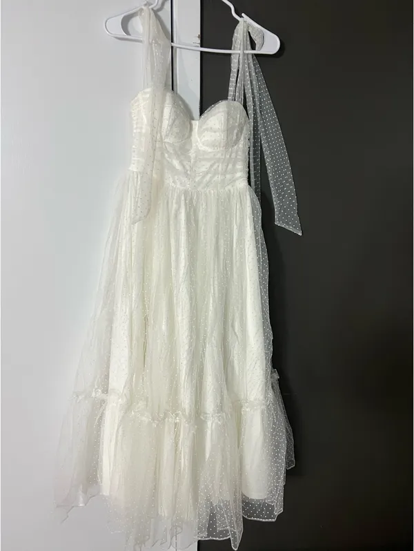 Birdy Grey White Dress - Image 3
