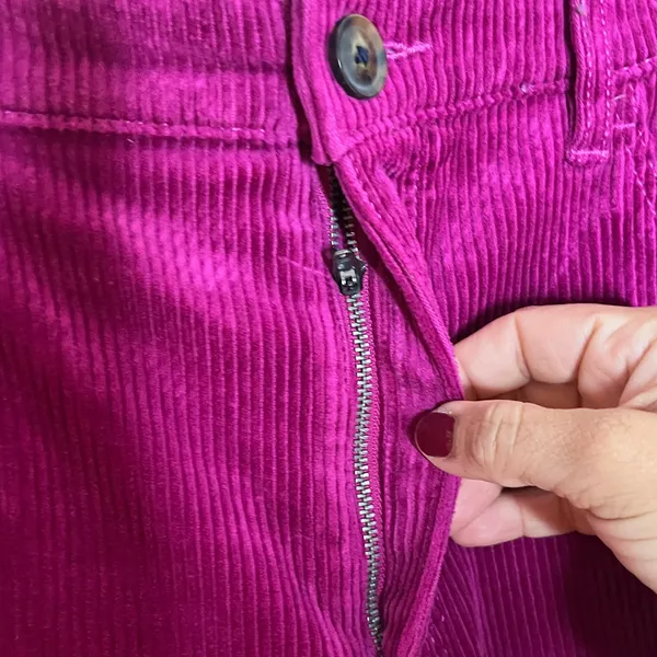 LOFT Women's Straight Corduroy Pants Berry Pink Size 32 Ankle Length‎ Zip Fly - Image 5