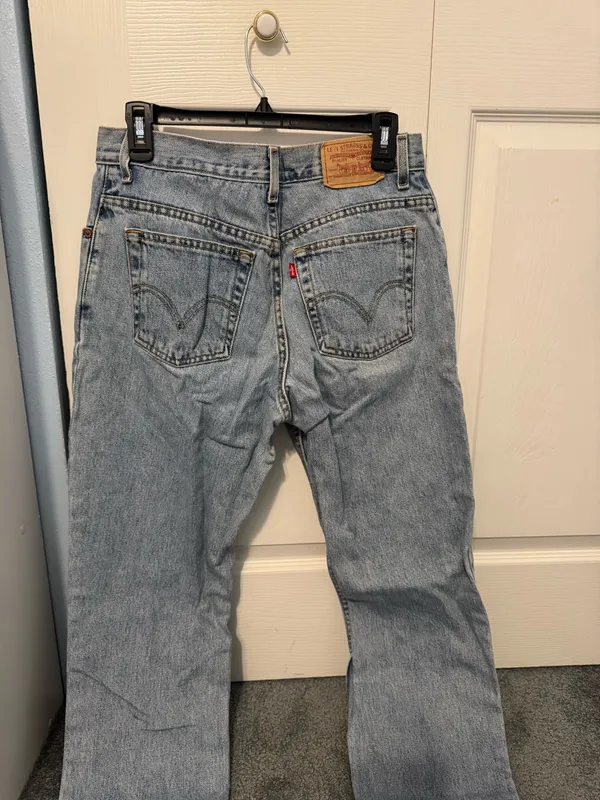 Levi’s 550 Vintage Jeans Relaxed Tapered Fit - Image 2