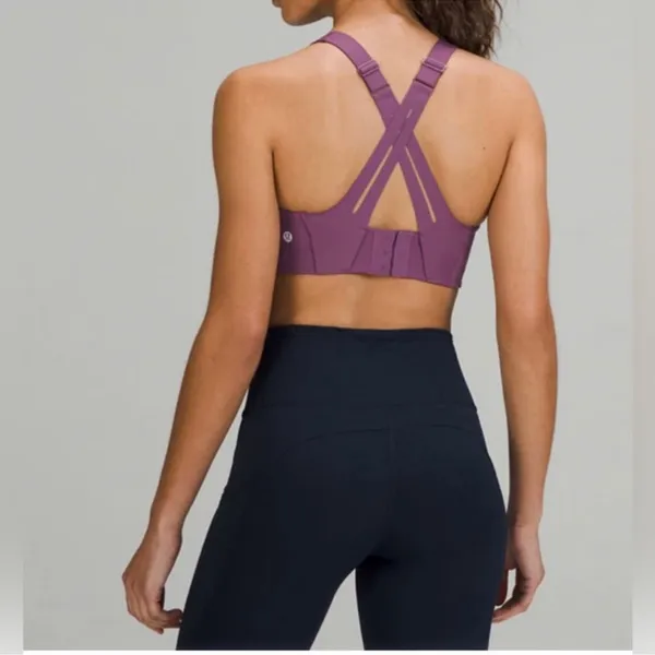 Lululemon Air support Bra 32DD Crossback Adjustable High Impact Running Gym - Image 7
