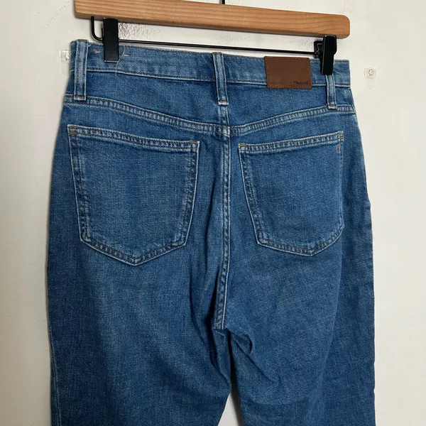MADEWELL- The Perfect Vintage Crop Jean in Sandford Wash: Summerweight Edition - Image 5