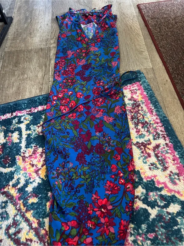 41 hawthorn Blue Floral Sleeveless Maxi Dress - Image 4