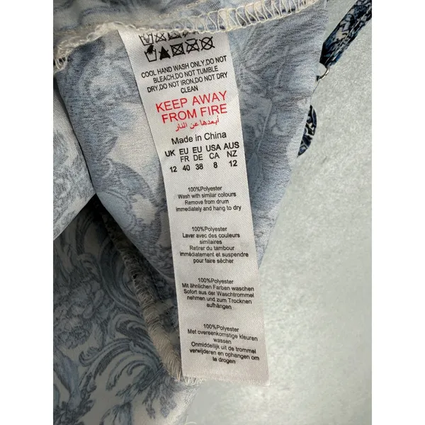 PrettyLittleThing Women Corset Top Blue White Renaissance Toile Print 8 - Image 4