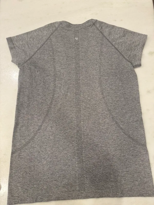 Lululemon Swiftly Tech - Image 3