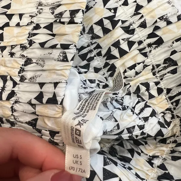 Free people triangle pattern high rise shorts NWT S women - Image 9