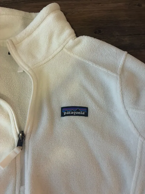 Patagonia white fleece pullover  - Image 3