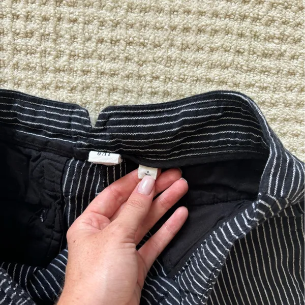 GAP shorts - Image 2