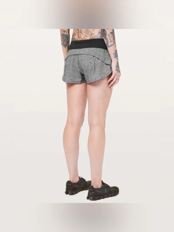 Lululemon Speed Up Short *2.5" Size 8 Tall - Image 6