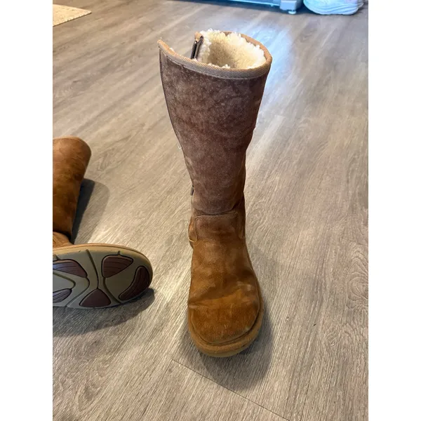 UGG Australia - Mid Calf Sheepskin Boots - Women’s 9, Chestnut - Image 8