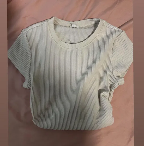 Garage Ribbed Open Back Crop Top - Image 3