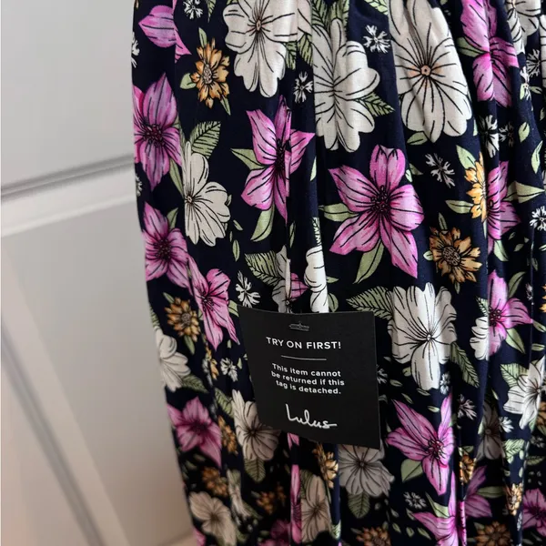 Lulus Floral Maxi Dress Open Back Boho Resort Vacation Wedding Guest NWT M - Image 5