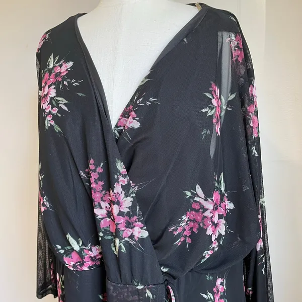 Connected Apparel Dark Romantic Floral Mesh Overlay Maxi‎ Dress Size 22W - Image 5