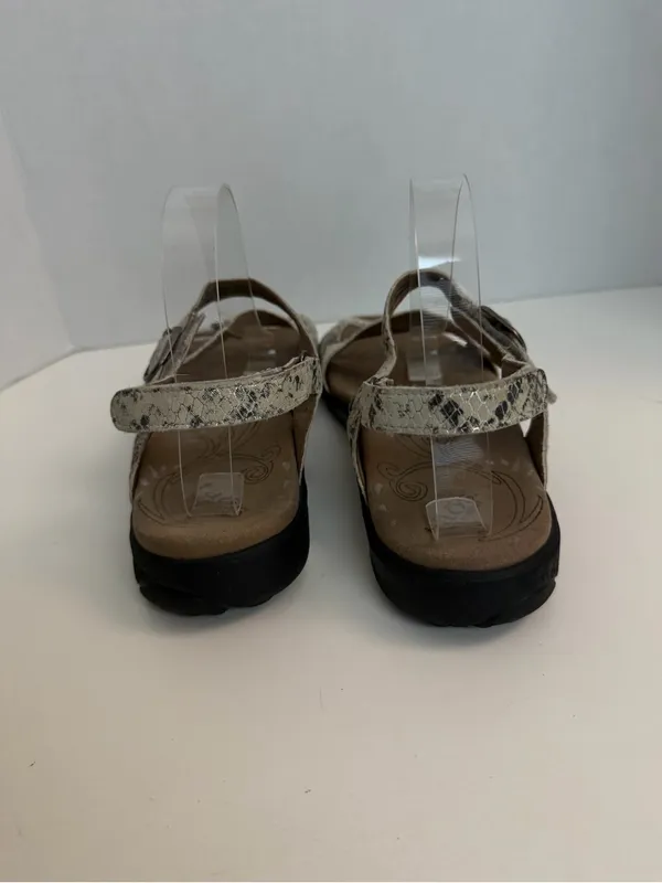 Taos Sandals Beauty Buckles Adjustable Comfort Travel Reptile Print Black Grey - Image 4