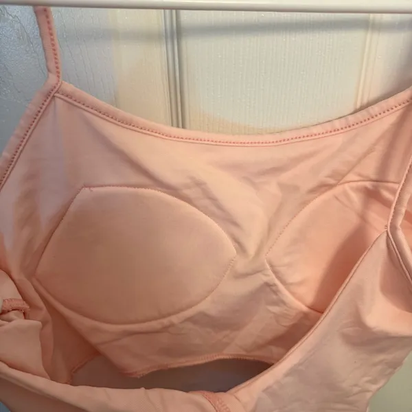 SHEIN Light Pink Built-In Bra Cropped Cami Tank Top - Image 3