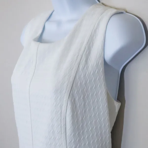 Tommy Hilfiger Shift‎ Dress 8 White Textured Pique Pocket Sleeveless Mod Preppy - Image 8