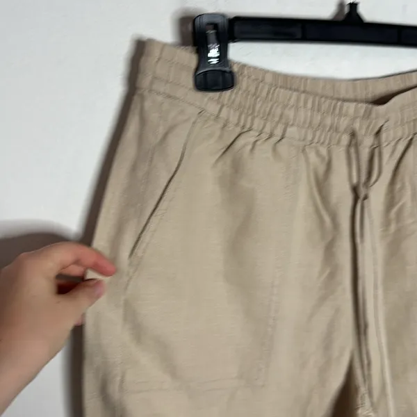 J. Crew Wide-leg seaside textured drawstring pant in linen beige hue size M tall - Image 6
