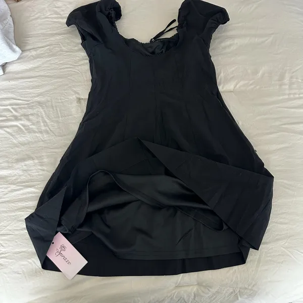 Black puff sleeve mini dress Size M - Image 4