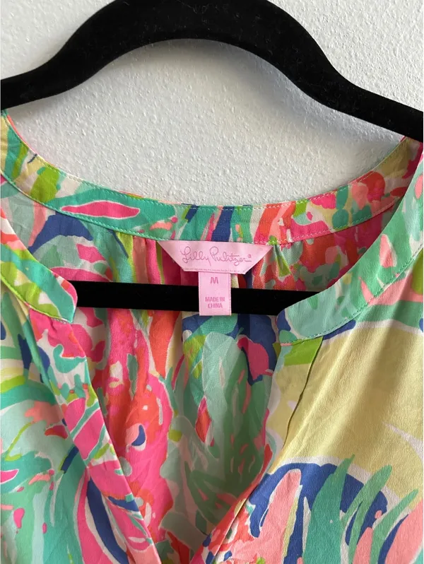 Lilly Pulitzer size M CASA BANANA Stacey TOP 100% Silk Blouse Floral - Image 4