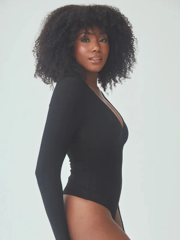 Klassy Network Deep V Long Sleeve Ribbed Bramisui - Image 4