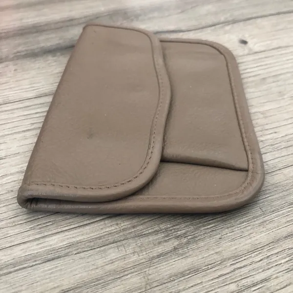 Mundi Leather Small Coin Wallet Clutch Pouch Taupe Brown - Image 9