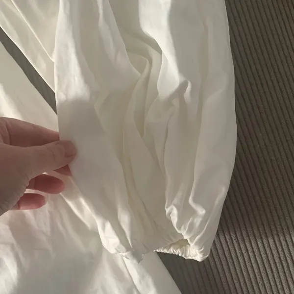 House of London CB size large j adore White Dress mini long sleeve puff statemen - Image 6