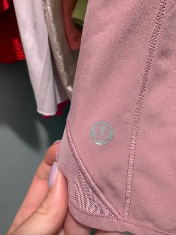 Lululemon Hotty Hot Shorts 2.5" - Image 3