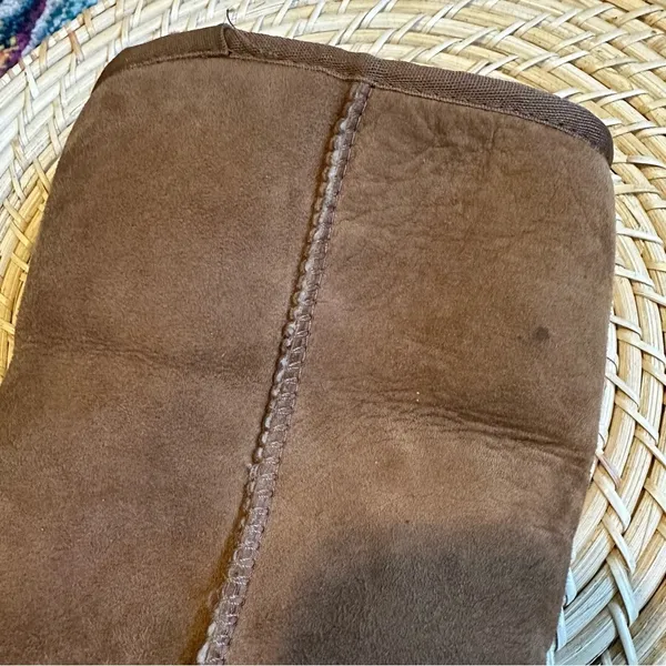 UGG Classic Tall Sheepskin Boot Chestnut Womens Size 7 - Image 4