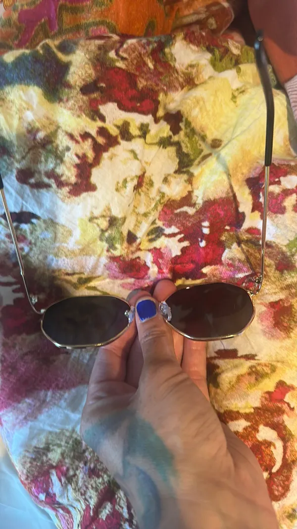 NWT Geometric Gold Frame Sunglasses - Image 4