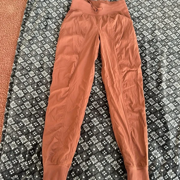 Lululemon Dance Studio Joggers - Image 5