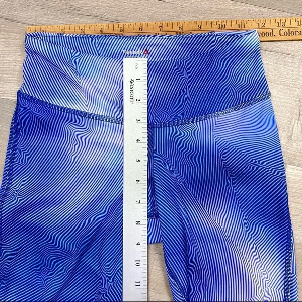Reebok CrossFit Lux Bold 3/4‎ Wavy Ombré Legging Blue White XS - Image 9