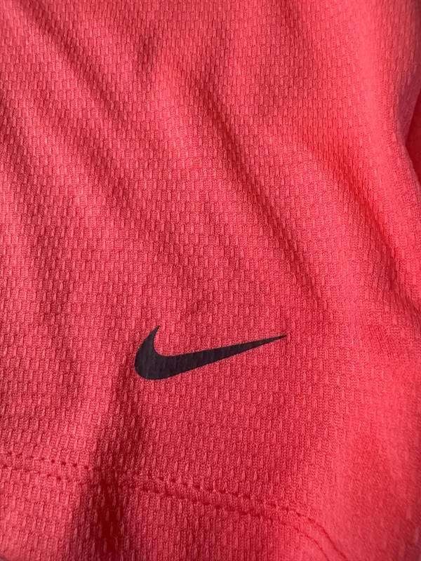 Nike Size Small NWT Women's Long Sleeve Athletic T-Shirt Coral - Image 2