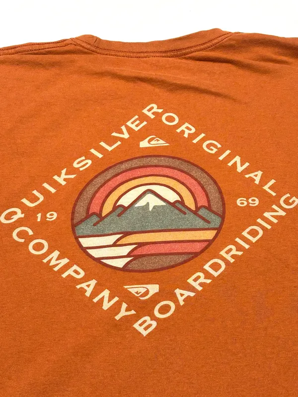 Quiksilver Tee Shirt size large  - Image 3