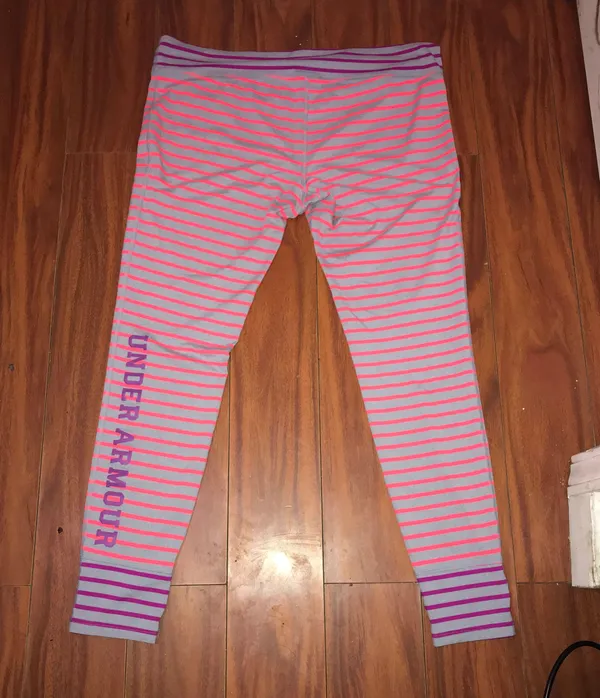 Under Armour Stripped Leggings - Image 2