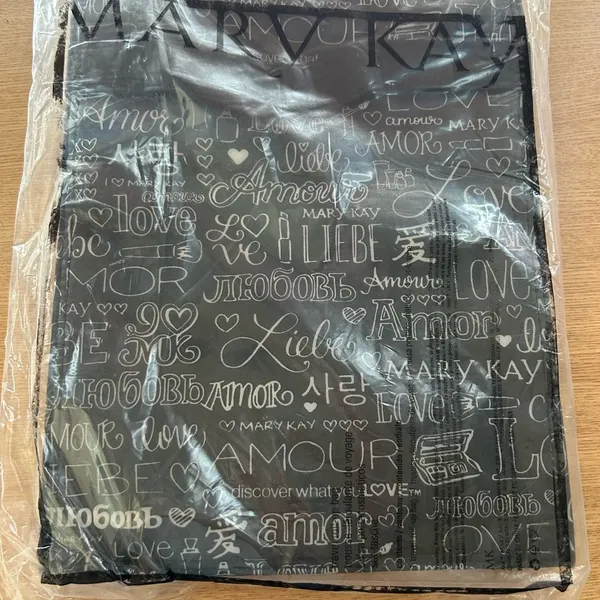 Mary Kay Black and Pink Cosmetic Bag - Image 3