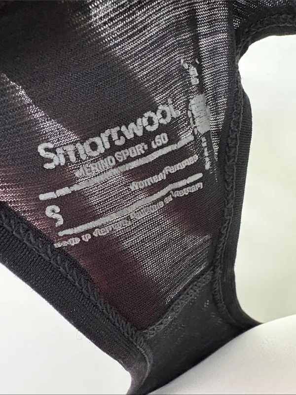 Smartwool black tank small - flaw - Image 5
