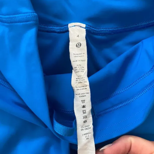 Lululemon Poolside Blue Leggings - Image 4