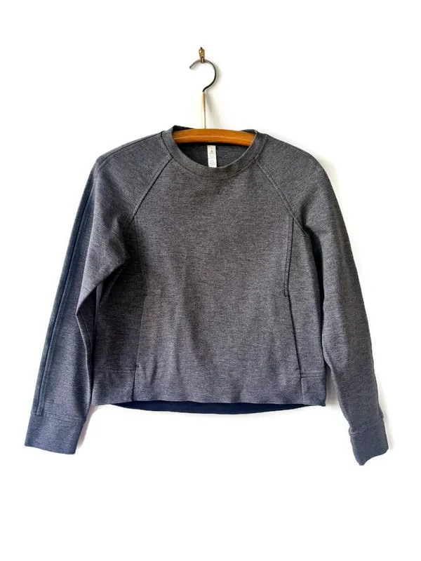Lululemon Heather Gray Scuba Crew - Image 4